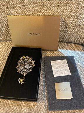 Heidi Daus along came a spider Brooch